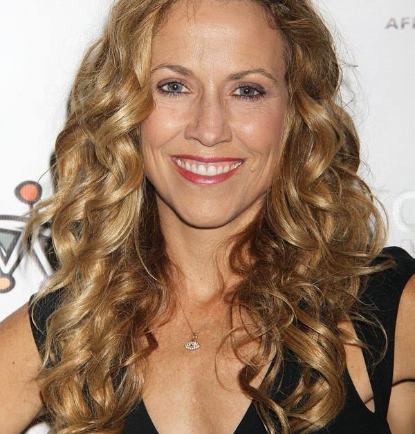 Red Carpet Confidential: Sheryl Crow Says She's Open To More Kids If ...