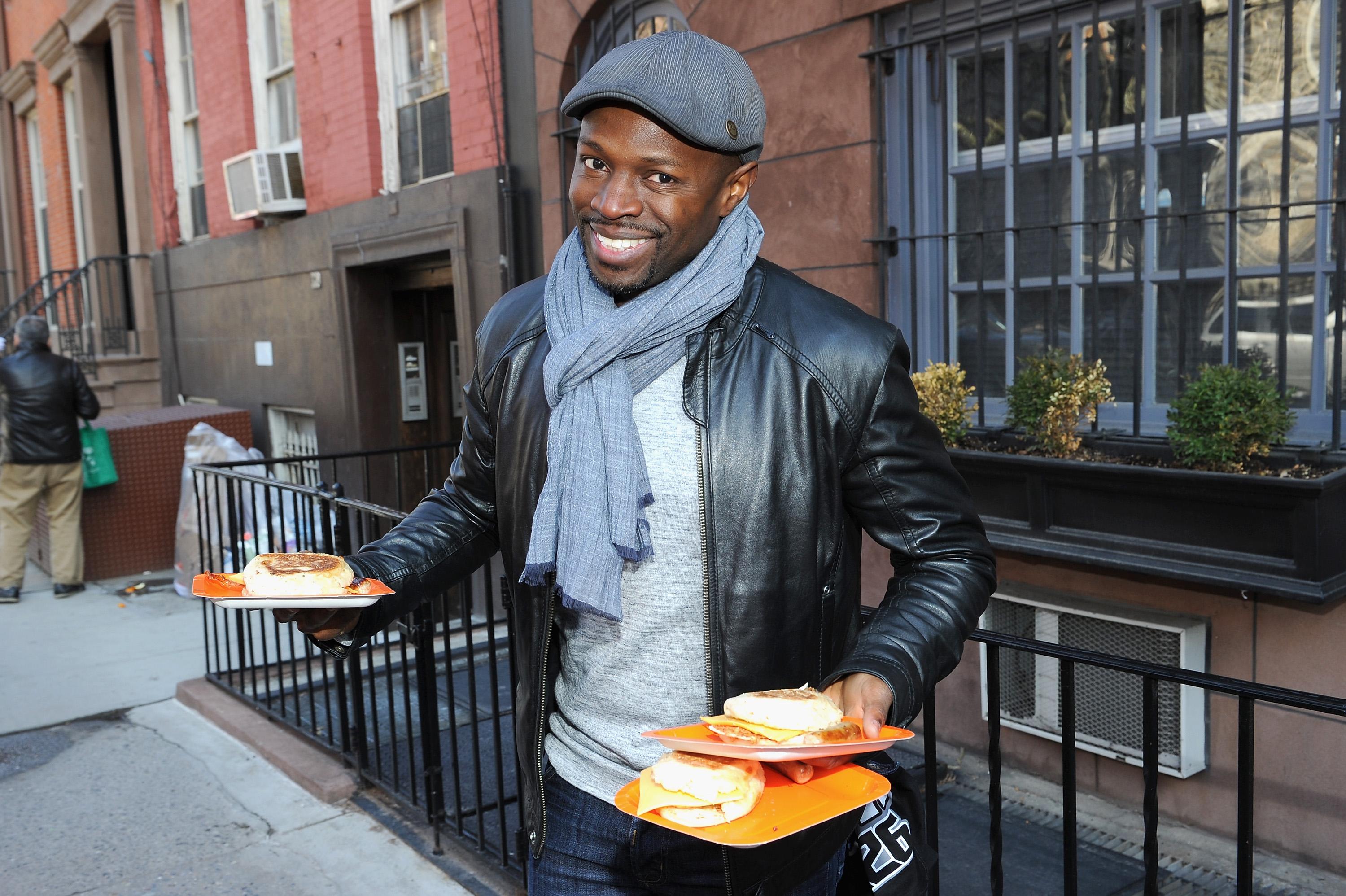 America&#8217;s Favorite Celebrity Thomases To Celebrate The 135th Anniversary Of Thomas&#8217; English Muffins