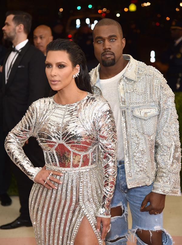 Kim kardashian kanye west feuding anna wintour 01