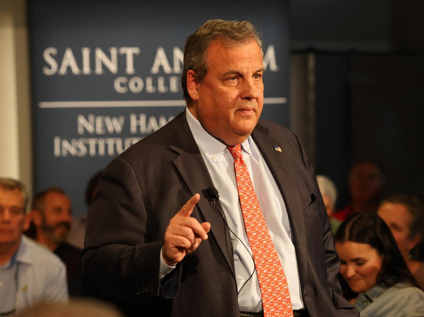 chris christie believes mark meadows testimony deadly donald trump