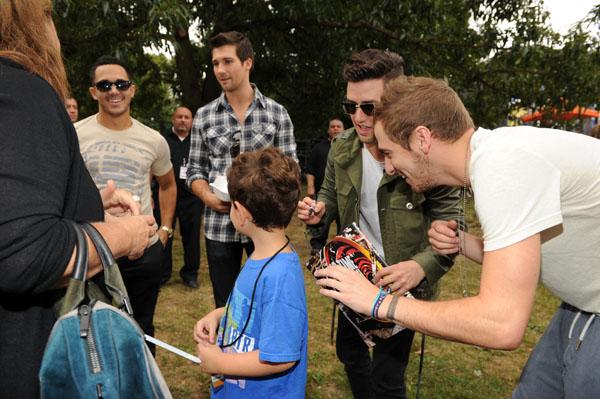 Wanna Play With Big Time Rush? See The Pics!