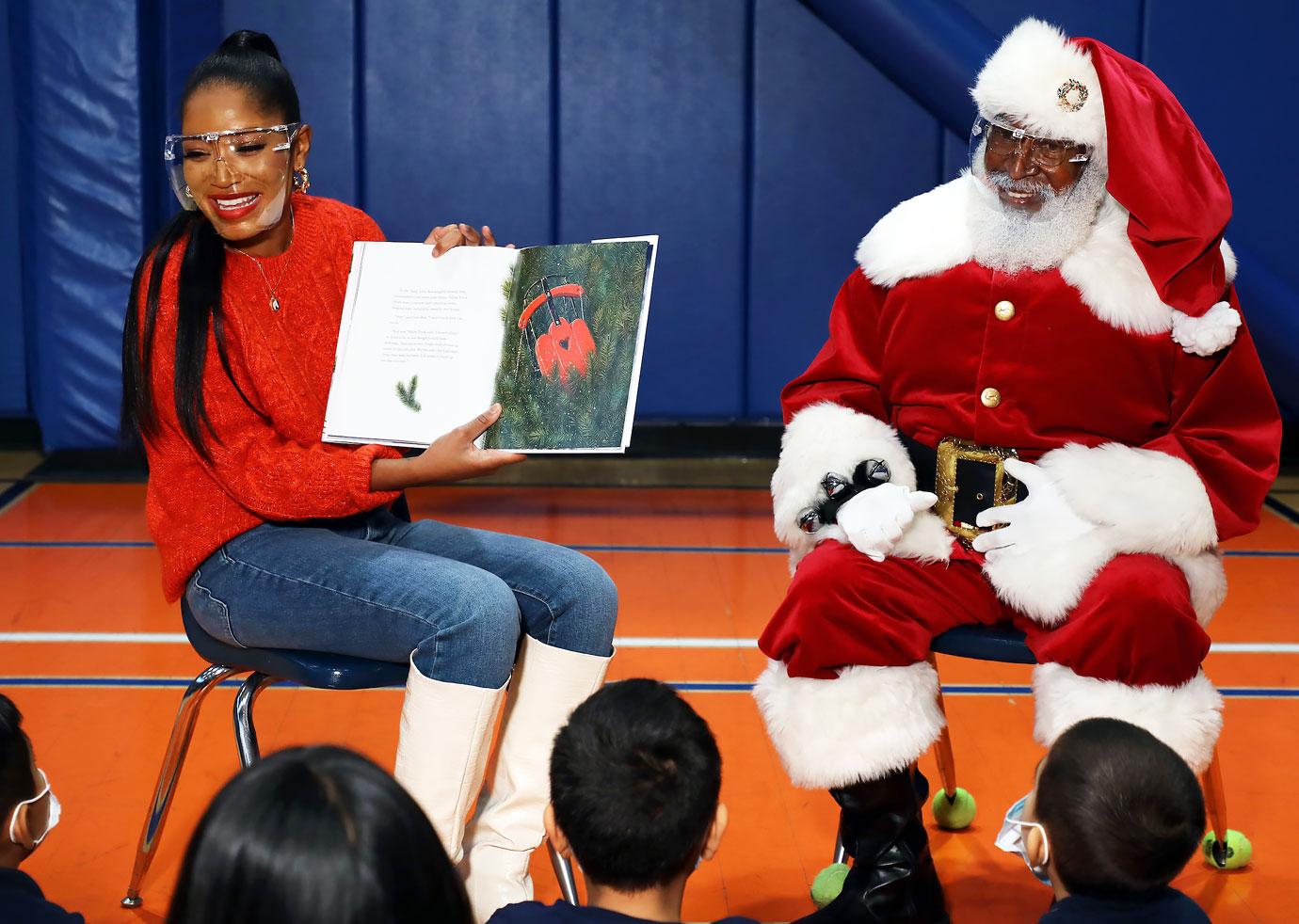 keke palmer visits boys and girls club for old navy holiday party