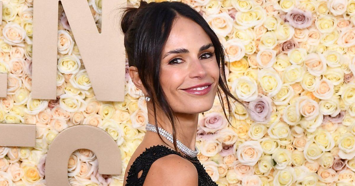 image of Jordana Brewster previously revealed that morning workouts, hiking and weight training help her stay in shape year-round.