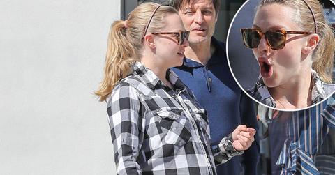 Amanda seyfried pregnant baby bump photos 08