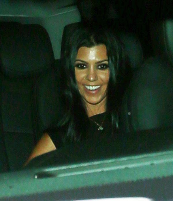 Kourtney kardashian parties ladies night out 03