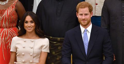 Meghan Markle Switches Crossed Legs To Duchess Slant PP