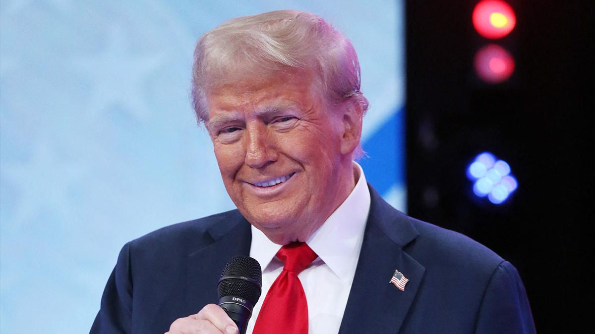 Image of Megyn Kelly defended Donald Trump’s seemingly sleepy demeanor.