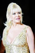 2009__12__FP_4107835_TRG_Horses_112909 150×225.jpg