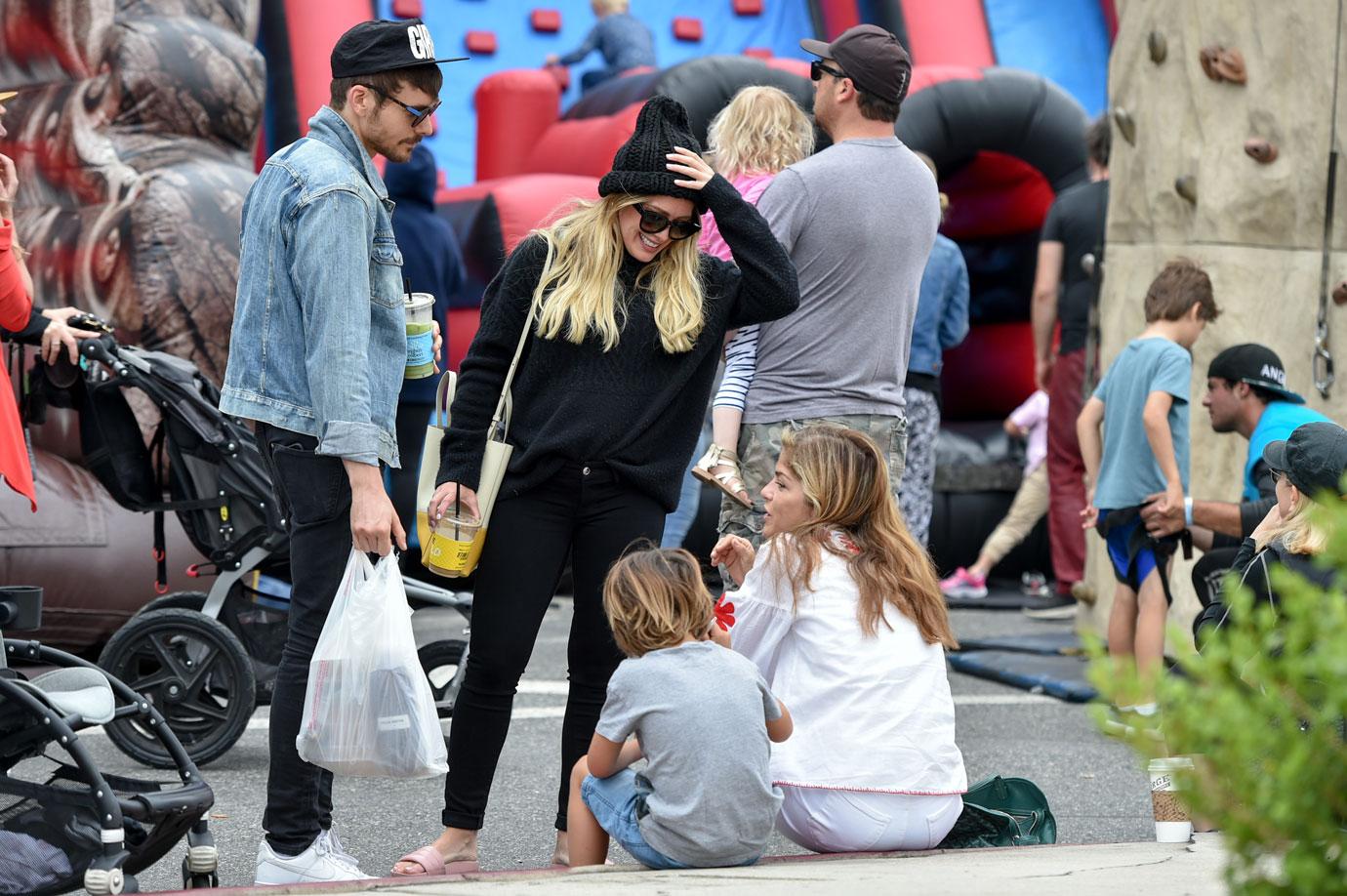 Selma Blair Hilary Duff Farmers Market