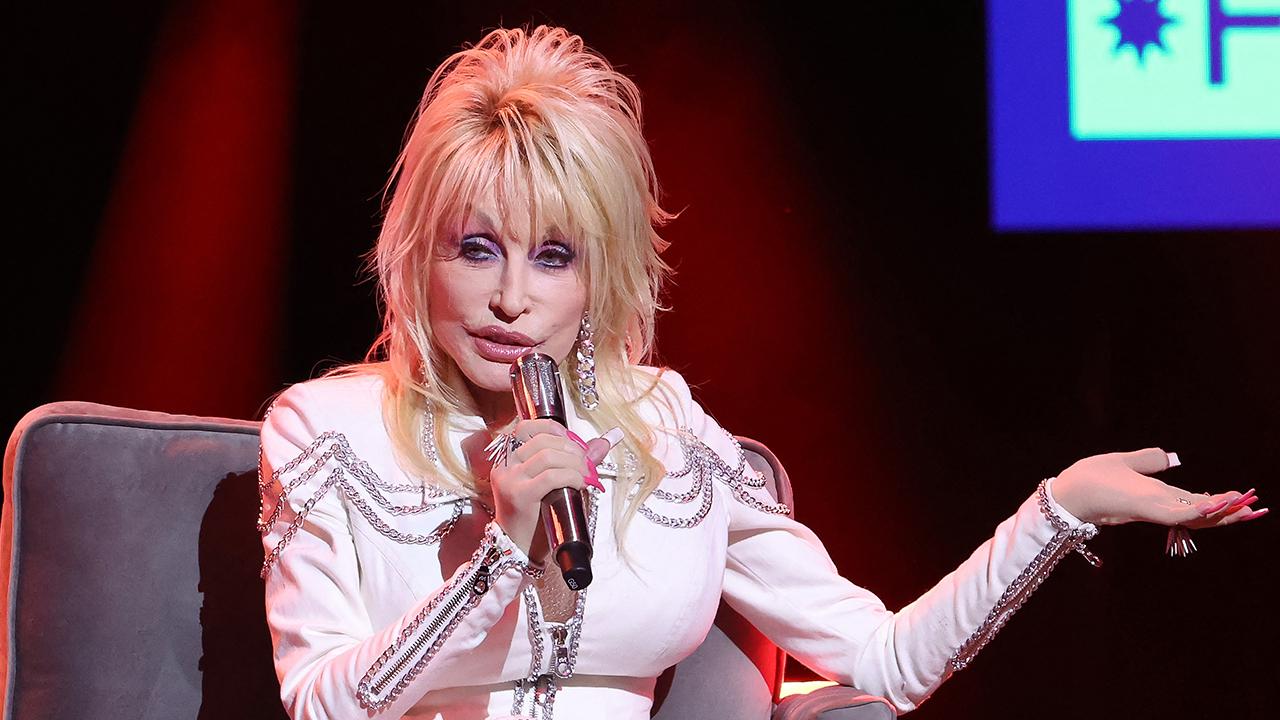 Dolly Parton