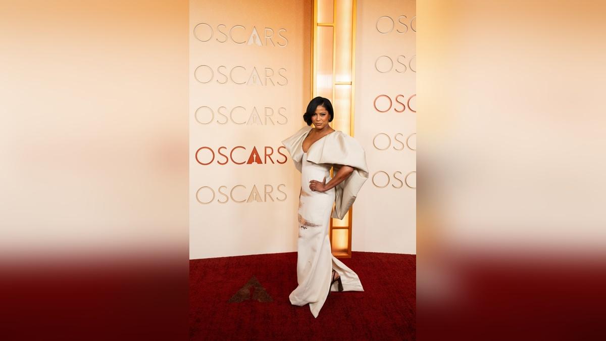 resizedoscars red carpet tamron hall abc