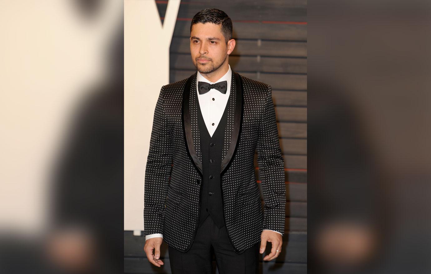 Demi Lovato and Wilmer Valderrama attend the Vanity Fair Oscar Party together in LA