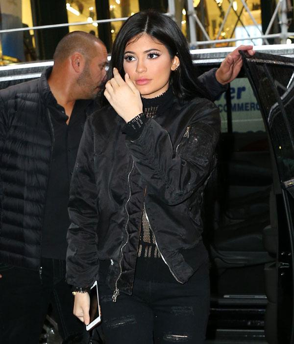 Going Braless! Kylie Jenner Tries To Upstage Kendall Ahead Of The ...