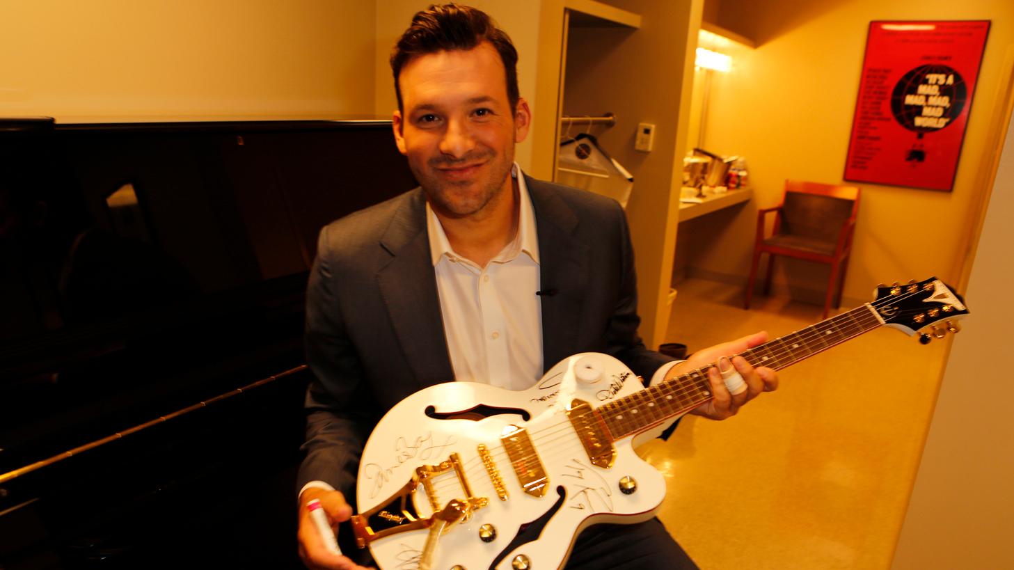 Tony romo guitar