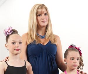 Dancemomsmelissamaddiemackenzie_300x354.jpg