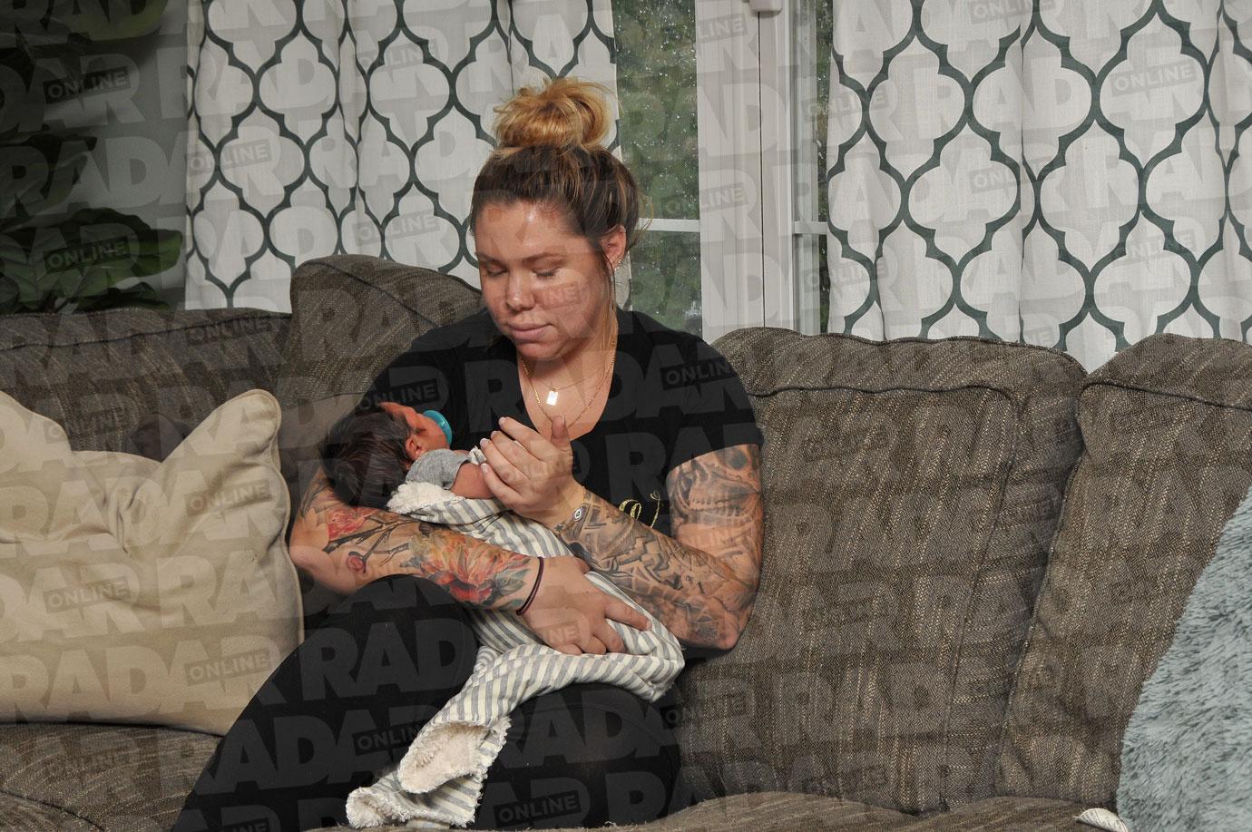 EXCLUSIVE: Kailyn Lowry seen for the first time since giving birth to new baby boy