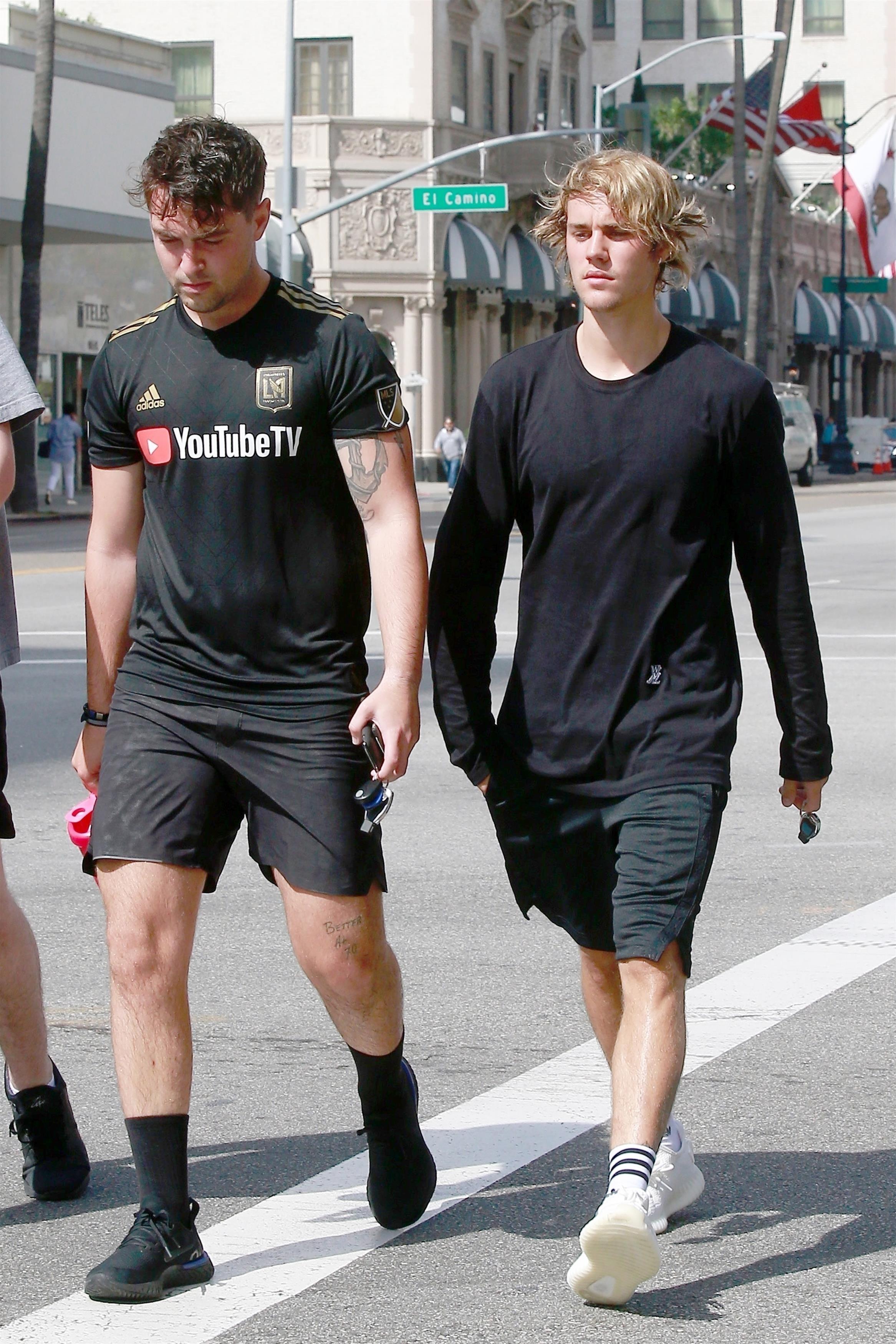 Justin bieber gym post split