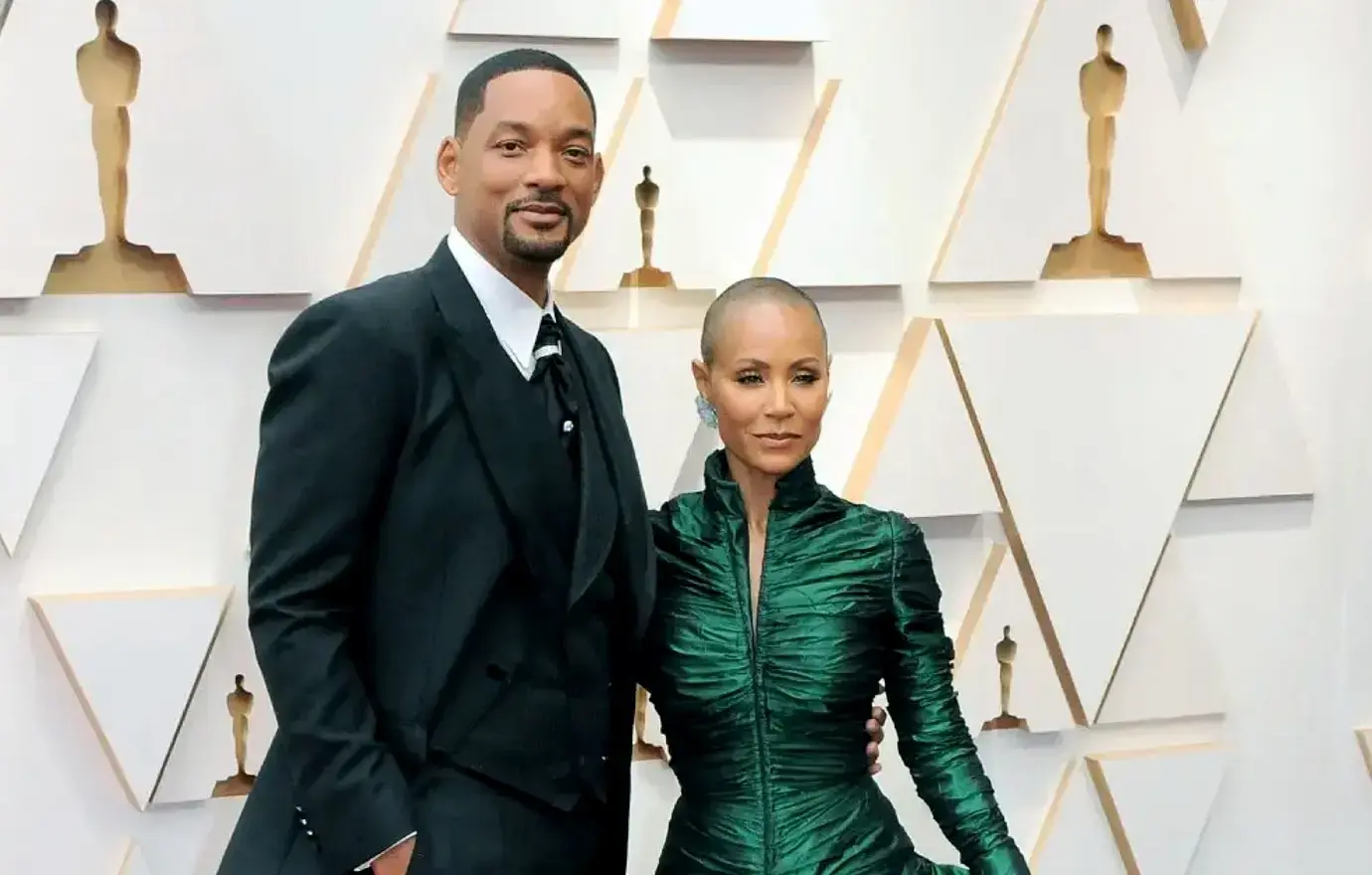 Will Smith & Jada Pinkett Smith Reunite For Thanksgiving After Split