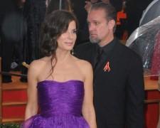 2010__01__sandra_bullock_golden_globes_Jan.18news 225×180.jpg