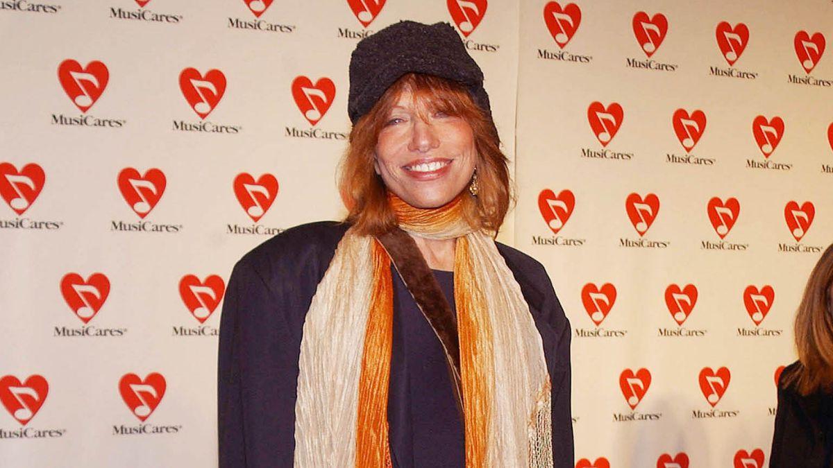 photo of Carly Simon said writing new music 'rescued' her amid her struggles.