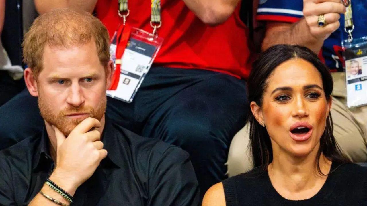 image of royal family