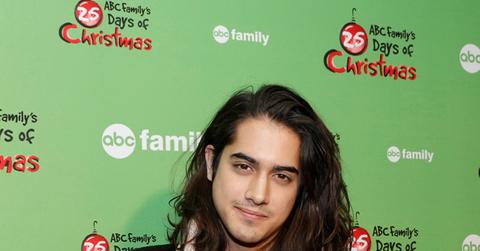 AVAN JOGIA