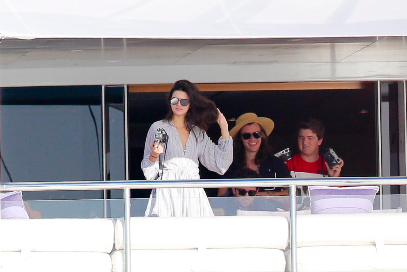 Harry Style and Kendall Jenner enjoy lunch with Ellen DeGenres aboard a Private Yacht in St Barth