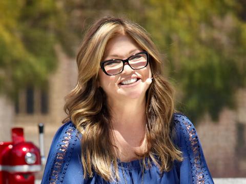 valerie bertinelli receives support khloe kardashian axed kids baking championship