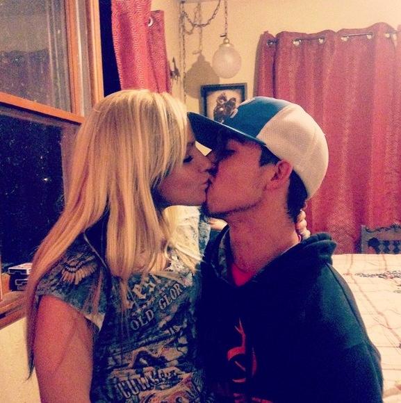 Teen Mom 3s Mackenzie Mckee Hints Husband Josh Allegedly Cheated On Her Again See The Tell 