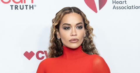 rita ora dance bathroom watch