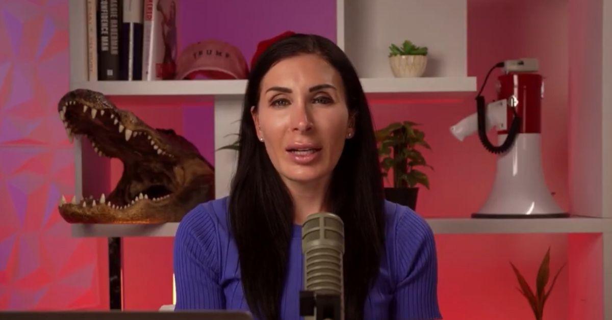 donald trump aide forced to remove furious laura loomer kennedy center