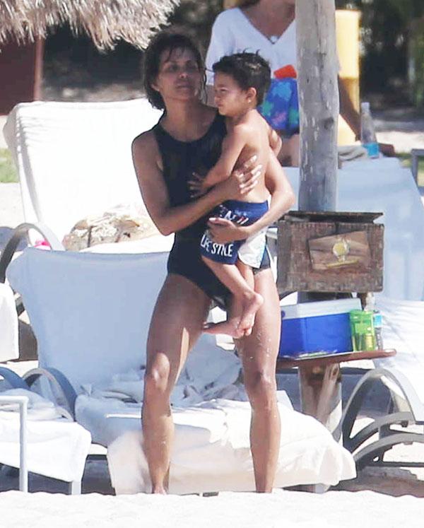 halle berry olivier-martinez reunite divorce beach vacation photos