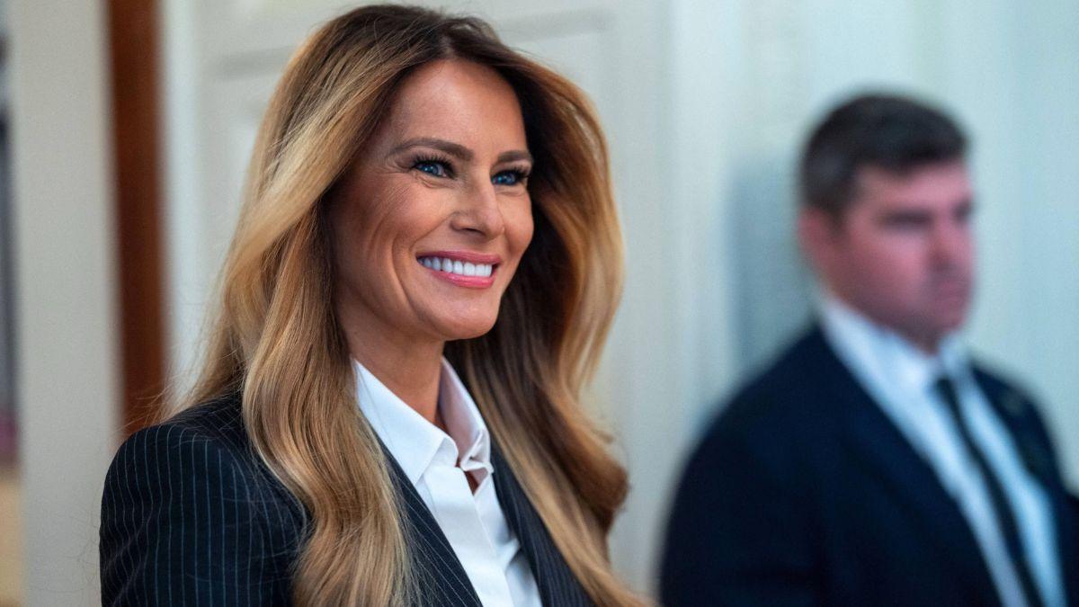 Photo of A source said the president 'is happily avoiding thoughts about his age and aging.'