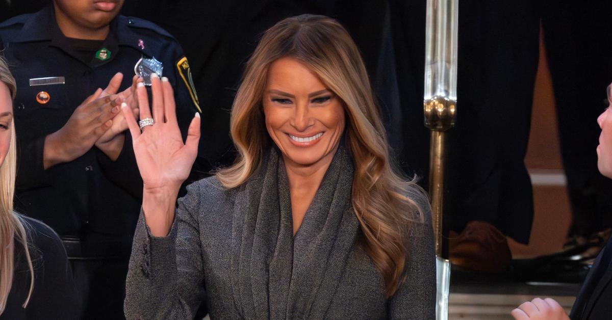 Image of employees at 'Vanity Fair' allegedly threatened to quit if Melania Trump appeared on the magazine's cover.