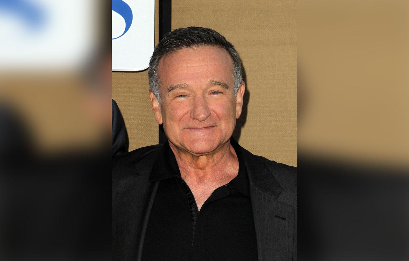 remembering robin williams th birthday late comedian