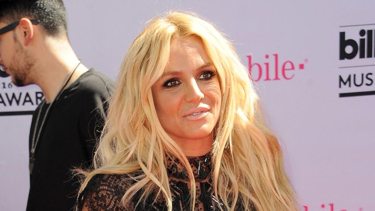 britney spears biggest scandals arrests mental health crises