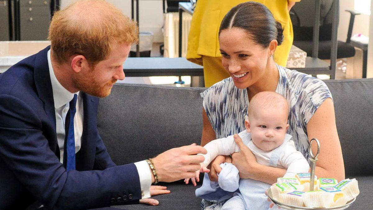 image of Prince Harry and meghan markle