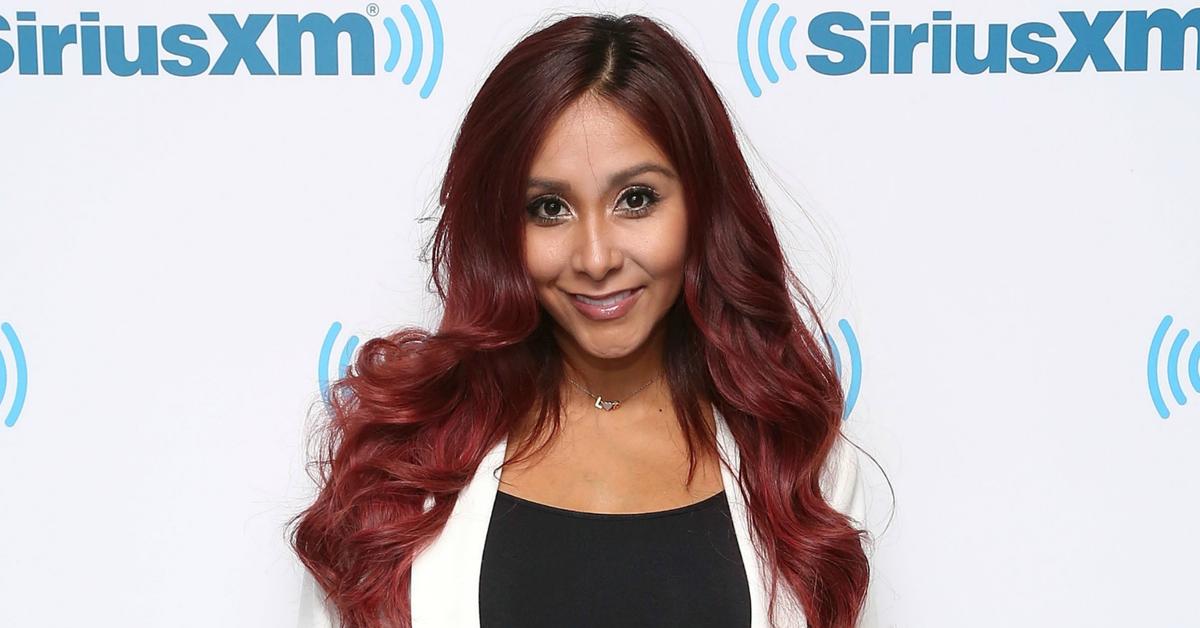 Nicole ‘Snooki’ Polizzi Shows Off Her Workout Routine & Fit Body