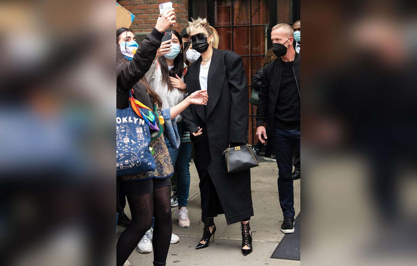 miley cyrus all black outfit in nyc bowery hotel