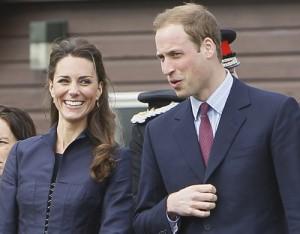 2011__04__Kate_Middleton_Prince_William_April12news 300×234.jpg