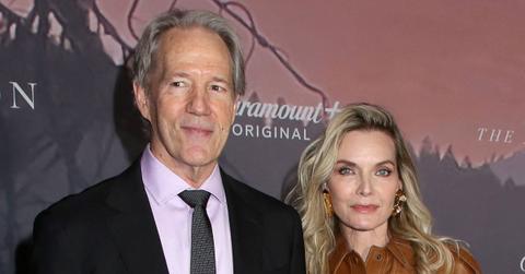 who is michelle pfeiffer husband david e kelley