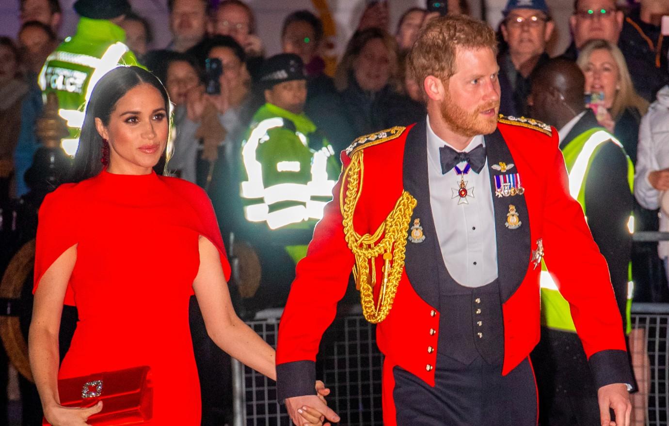 meghan markle prince harry visit uk move back