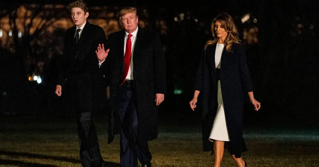 donald trump mocked praising son barron knowing turn his laptop on