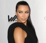 2011__08__Kim_Kardashian_August11 150×140.jpg