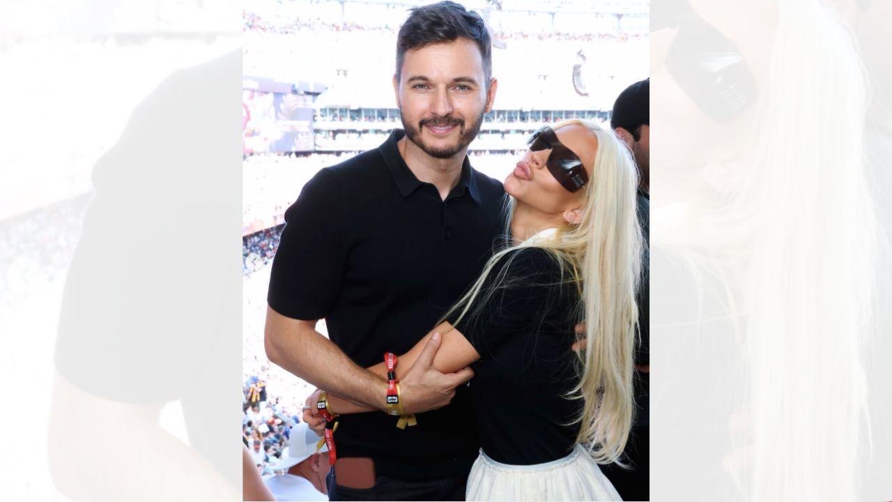Image of Christina Aguilera and Matthew Rutler met on the set of 'Burlesque.'