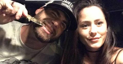 Jenelle evans david eason daughter holds gun pic hero