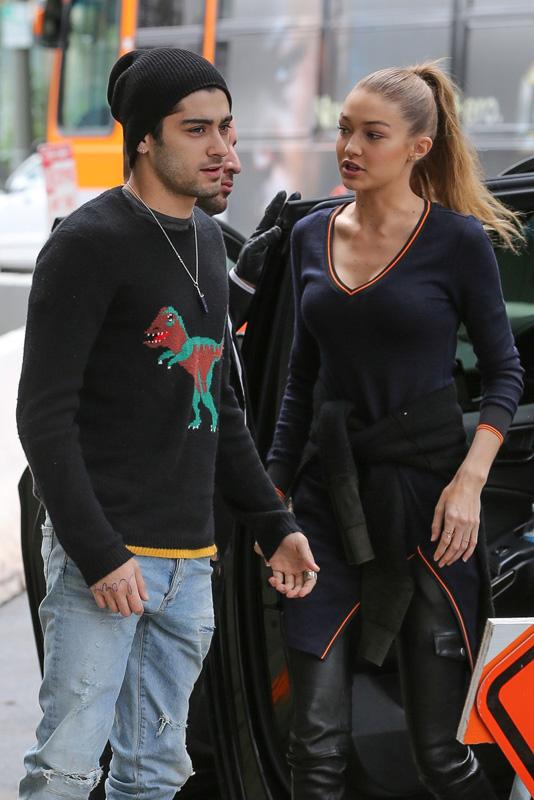 *EXCLUSIVE* Sexy couple Gigi Hadid and Zayn Malik run errands together