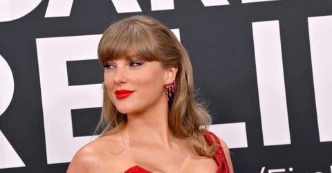 Photo of Taylor Swift.