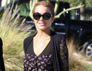 2010__11__Nov17_Lindsay_a_Lohan16a 300×231.jpg