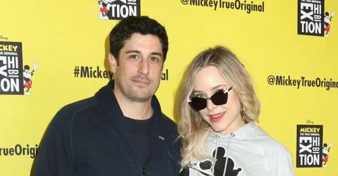image of Jason biggs and Jenny mollen